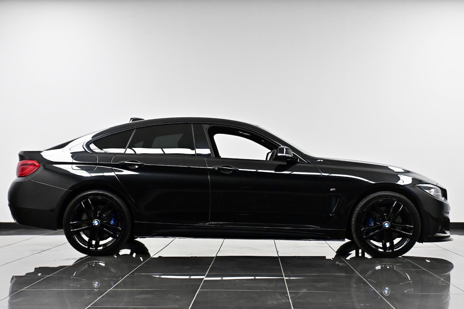 Used BMW 4 Series 2018 for sale - 77574301: Photo 4