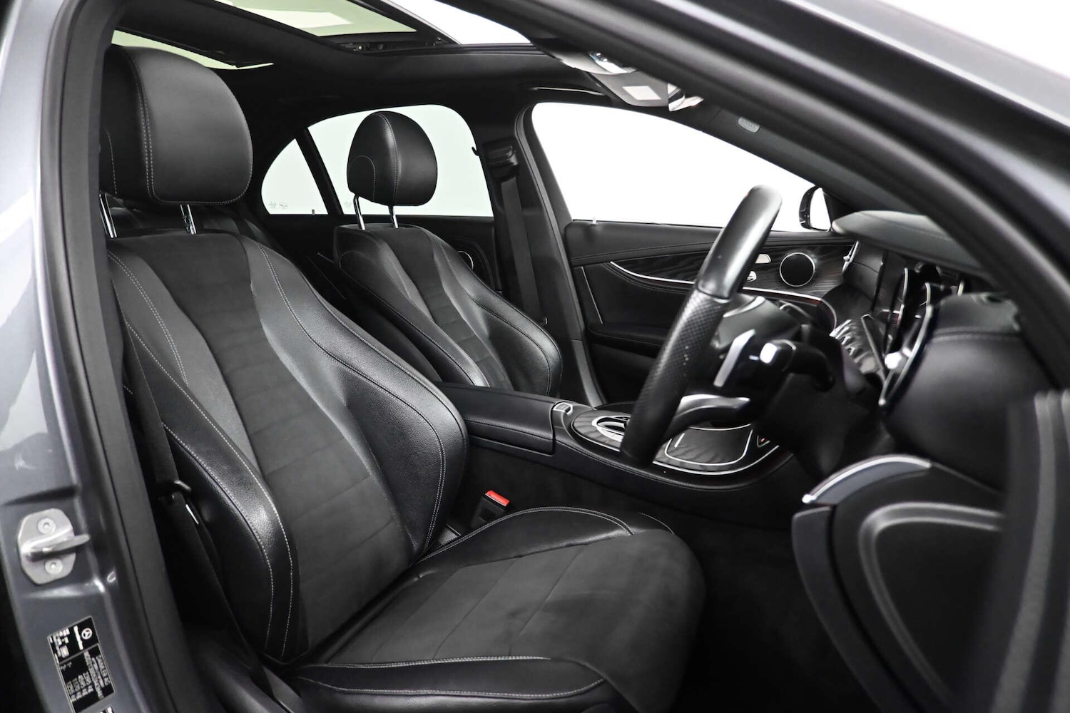 Used Mercedes-Benz E Class 2018 for sale - 77774454: Photo 14