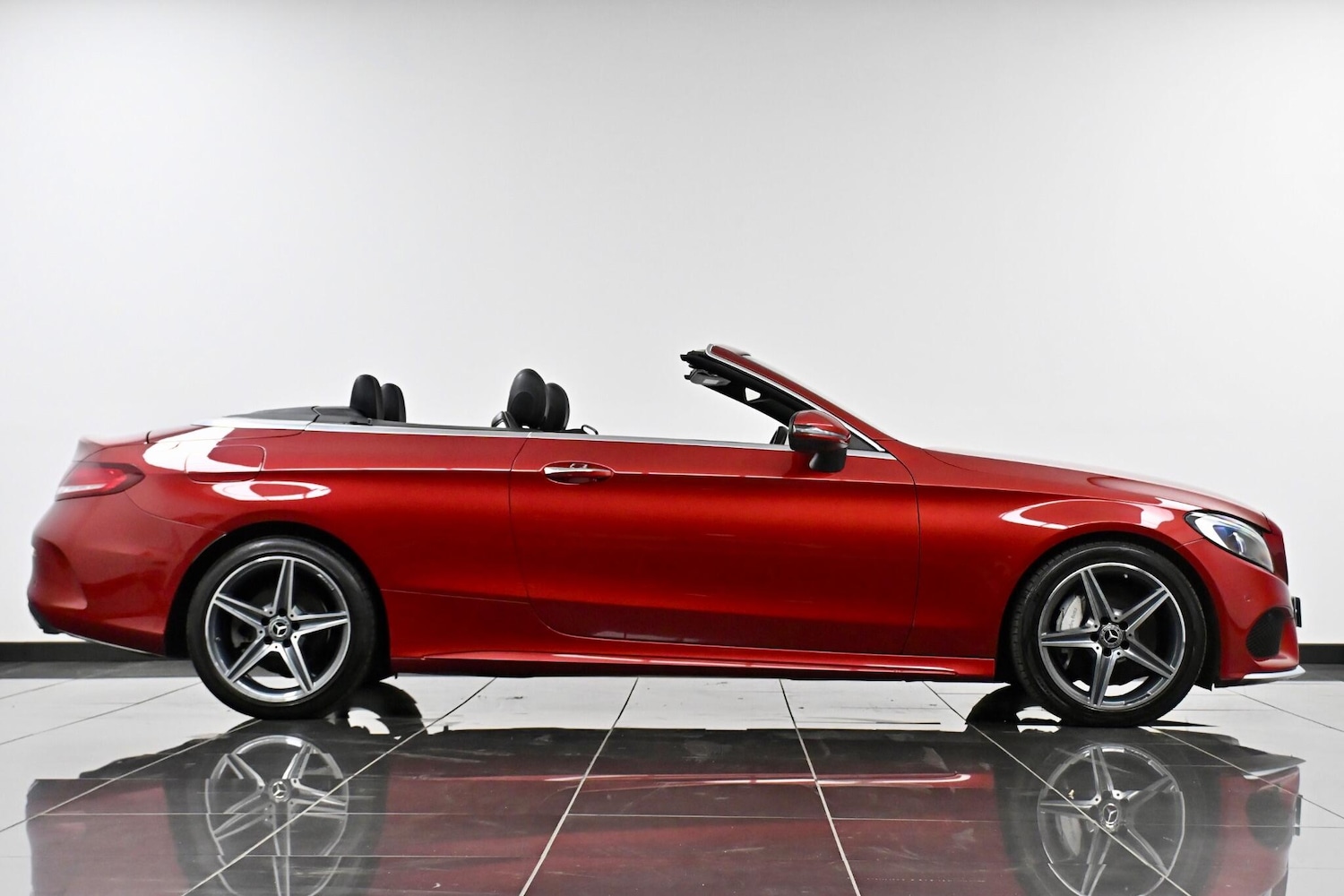 Used Mercedes-Benz C Class 2017 for sale - 78170601: Photo 5