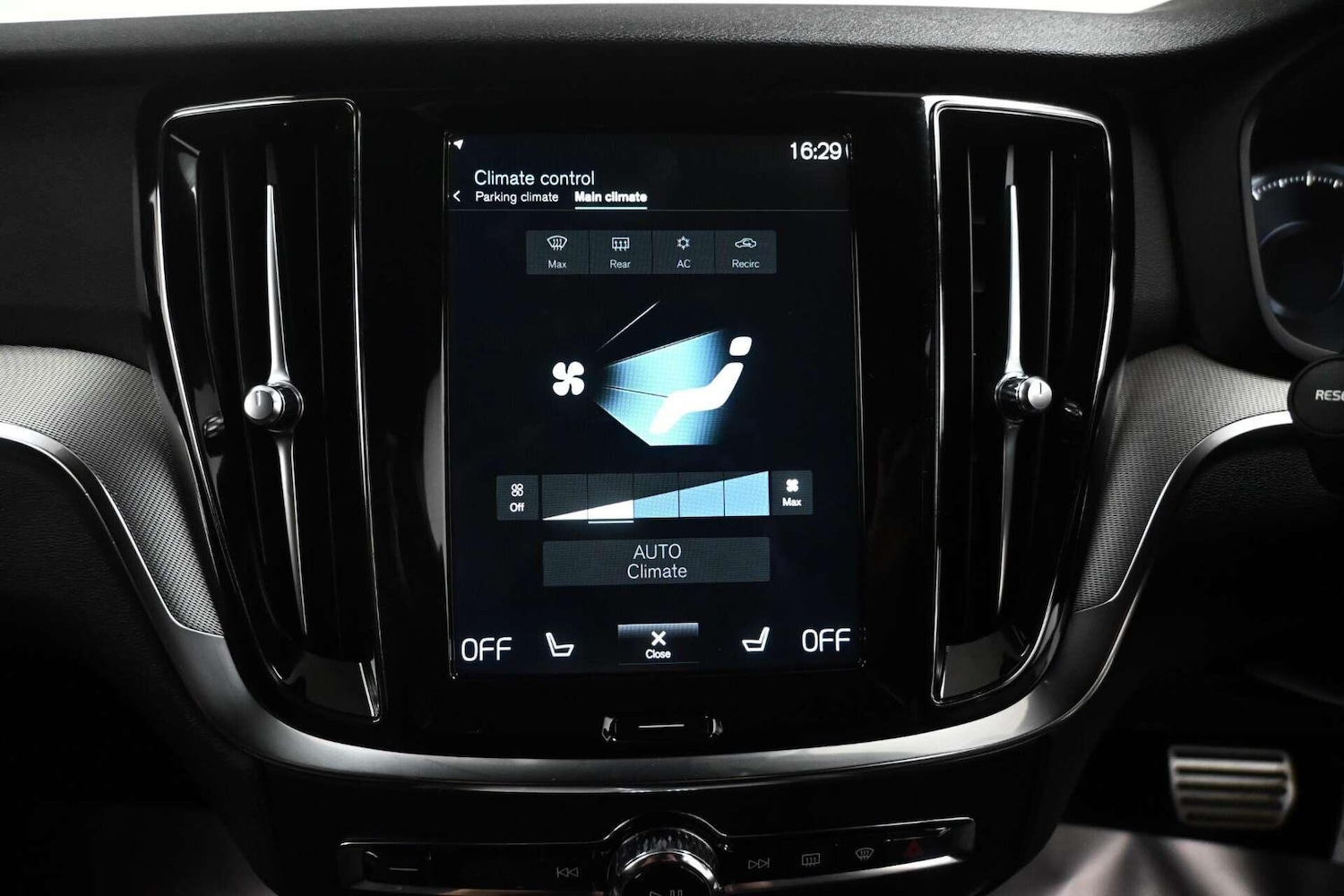 Used Volvo V60 2021 for sale - 77774431: Photo 31