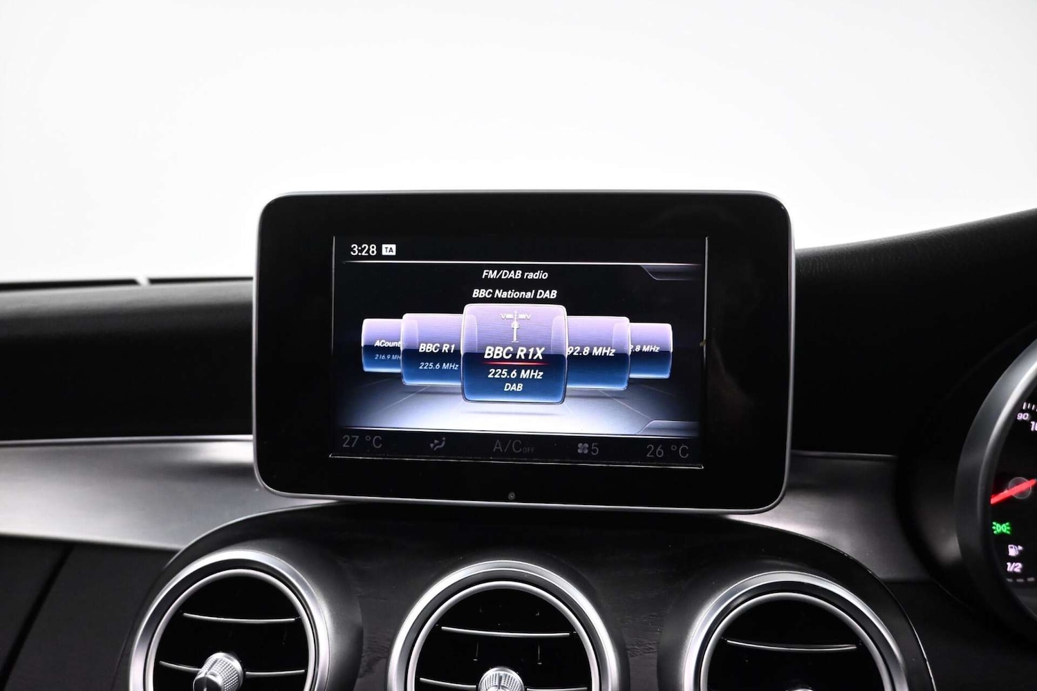 Used Mercedes-Benz C Class 2017 for sale - 77729090: Photo 10