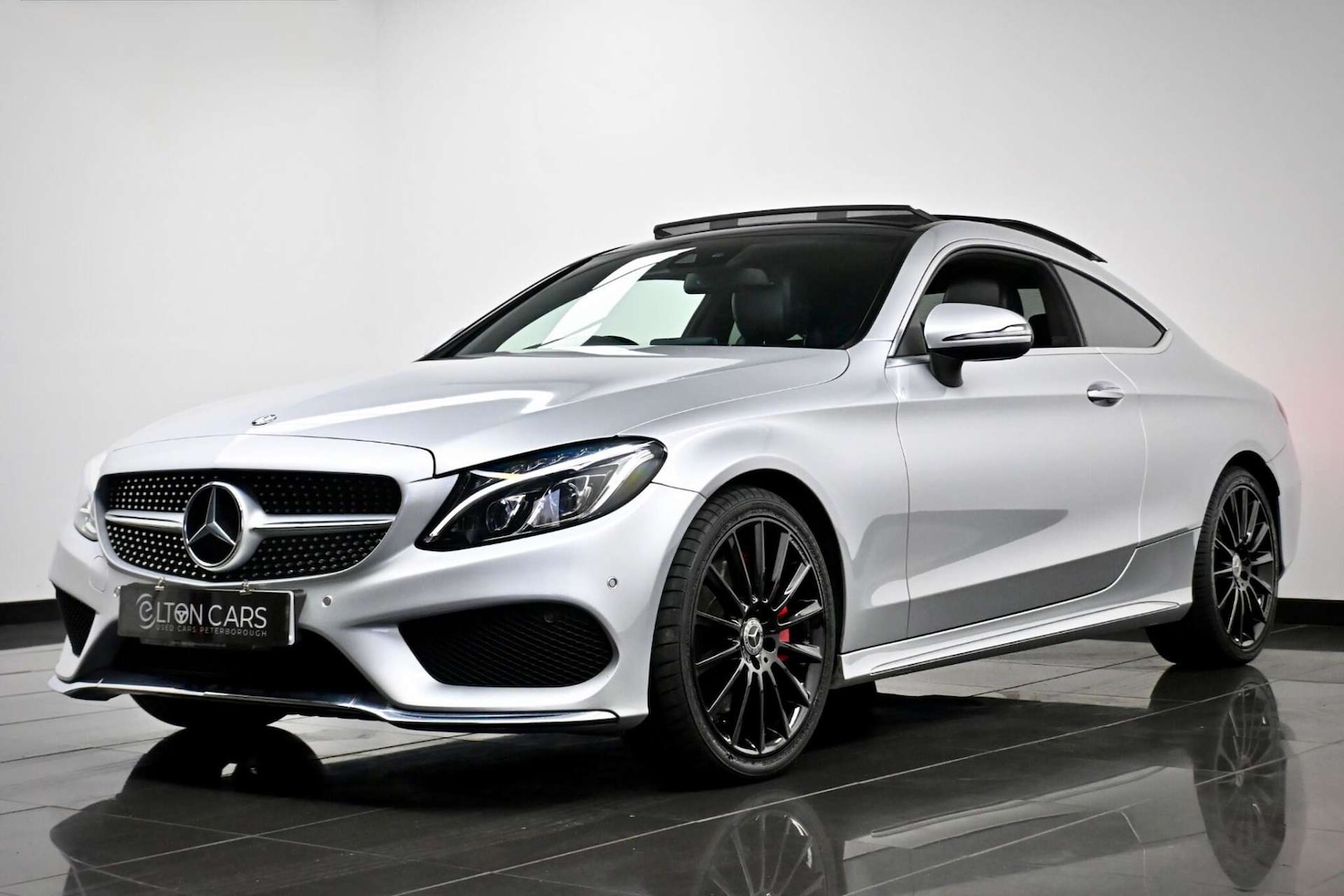 Used Mercedes-Benz C Class 2017 for sale - 77729090: Photo 5