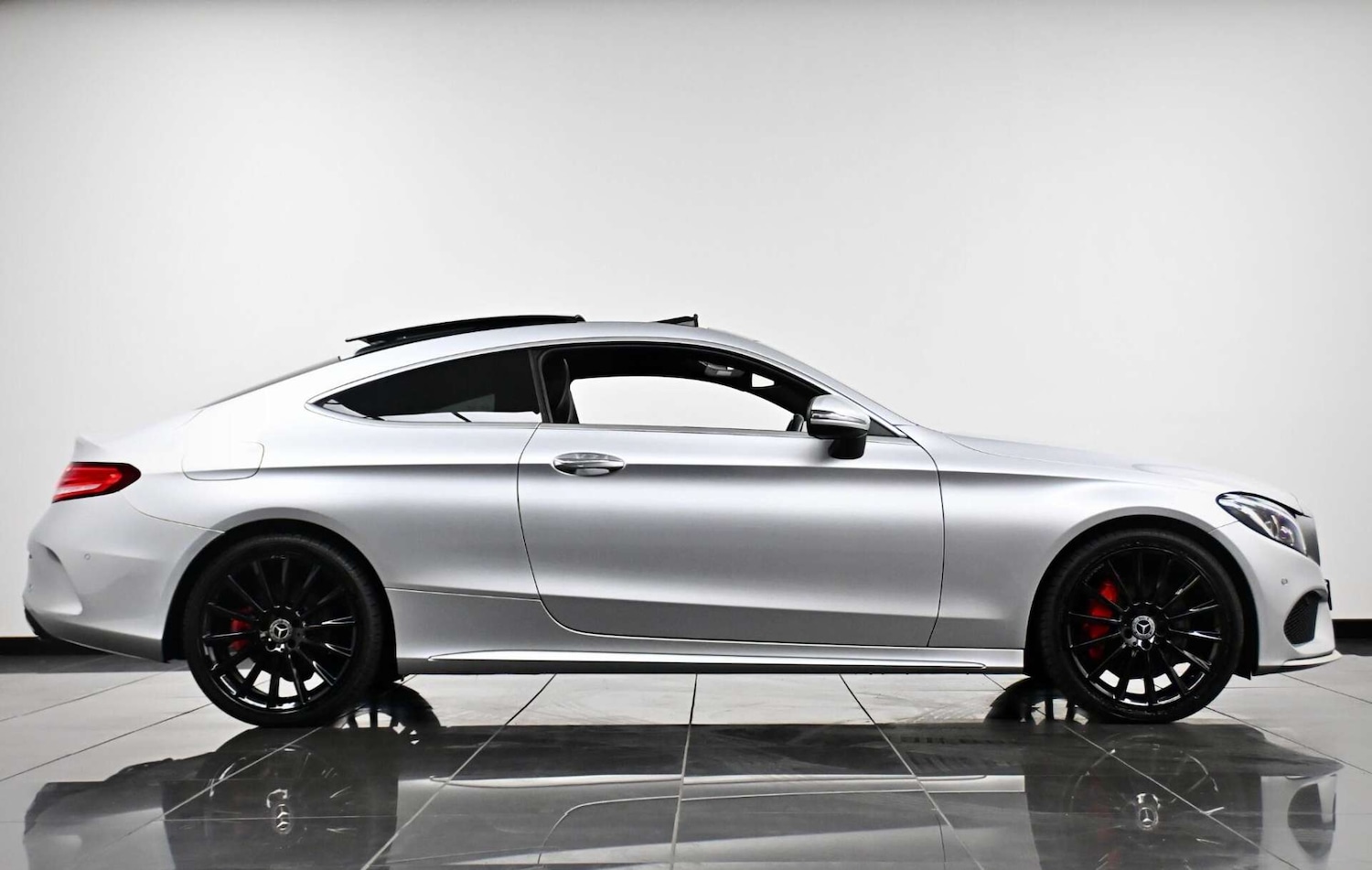 Used Mercedes-Benz C Class 2017 for sale - 77729090: Photo 6