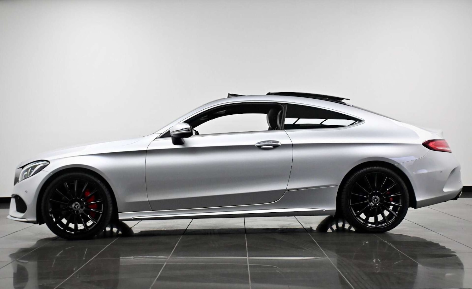 Used Mercedes-Benz C Class 2017 for sale - 77729090: Photo 7