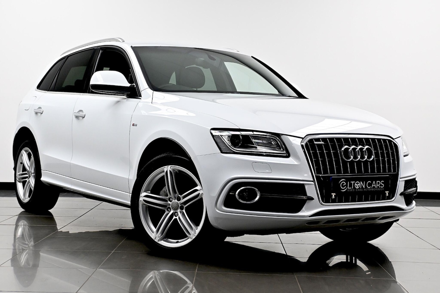 Used Audi Q5 2016 for sale - 76012318: Photo 1