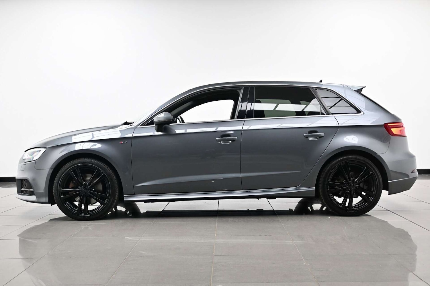 Used Audi A3 2019 for sale - 77729084: Photo 5