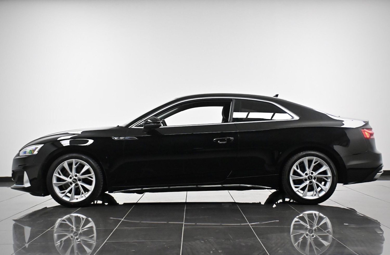 Used Audi A5 2021 for sale - 77214887: Photo 5