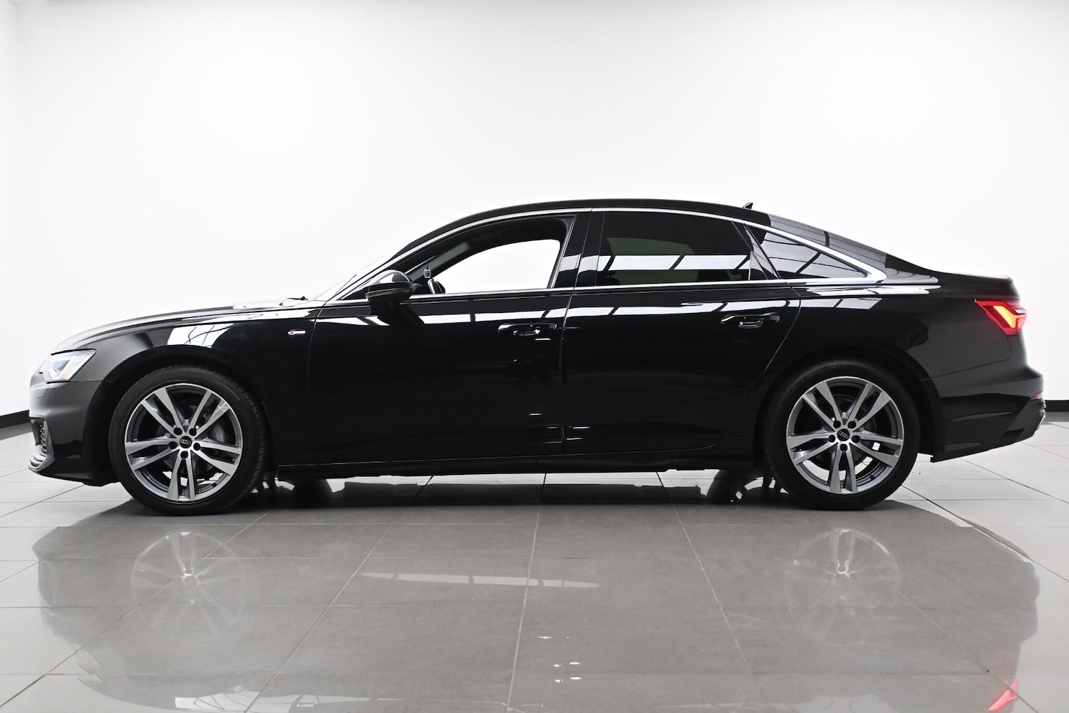 Used Audi A6 2022 for sale - 76377194: Photo 5