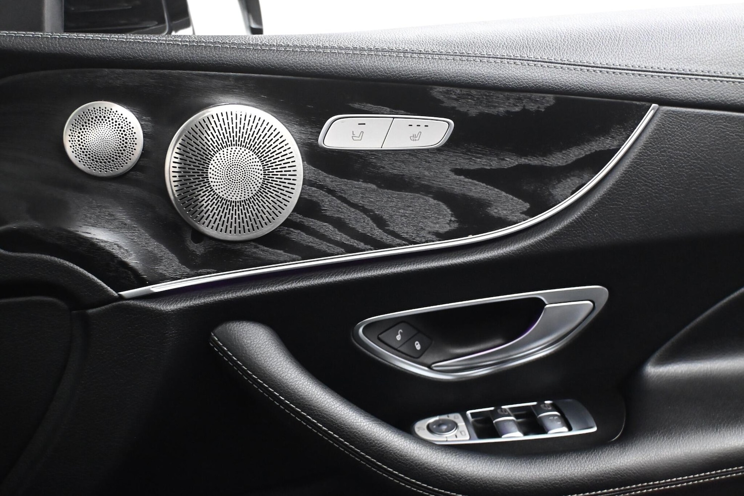 Used Mercedes-Benz E Class for sale - 77957922: Photo 22