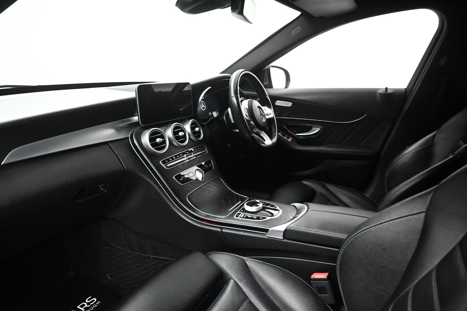 Used Mercedes-Benz C Class 2020 for sale - 77175520: Photo 15