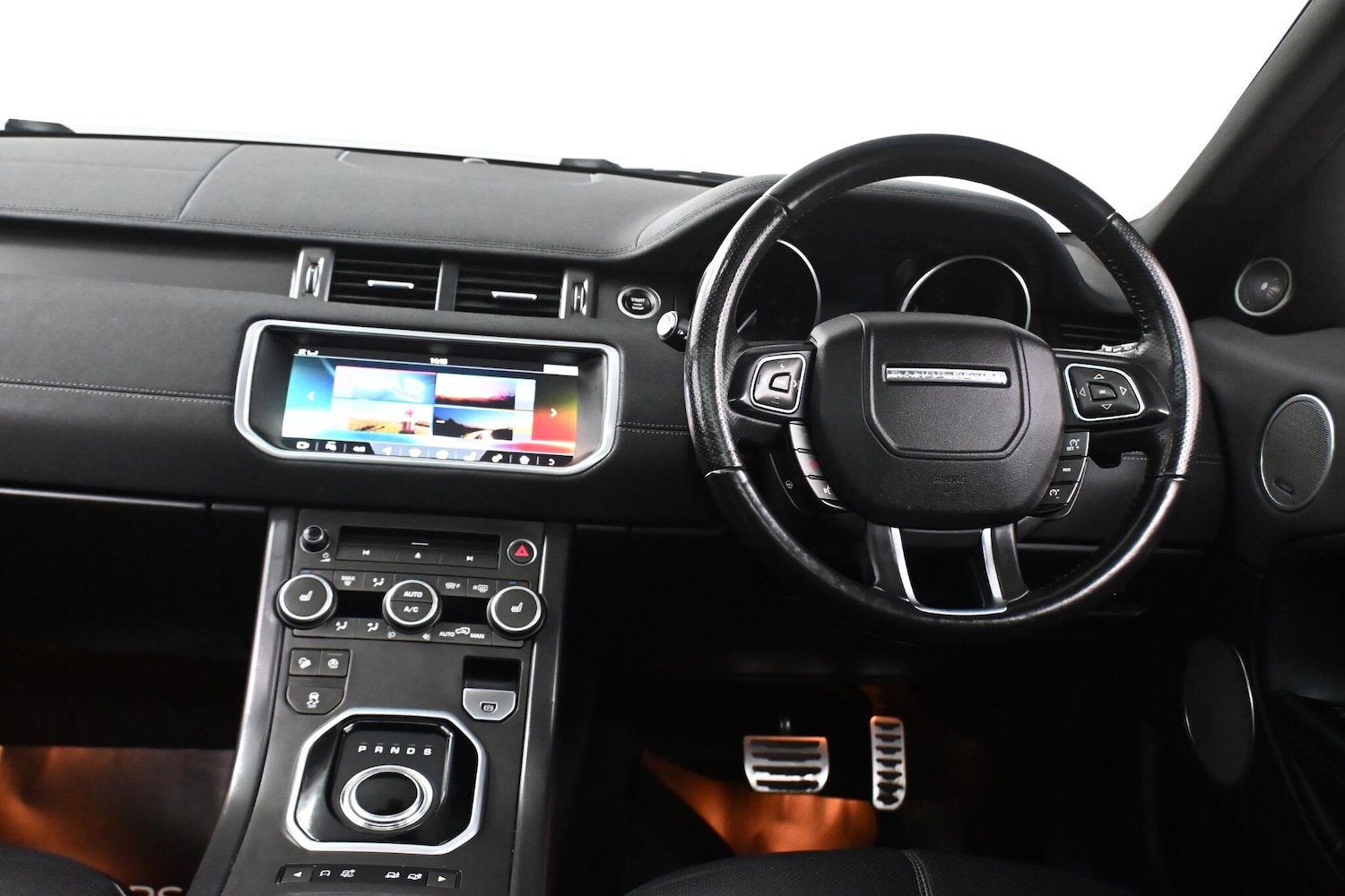 Used Land Rover Range Rover Evoque 2018 for sale - 77612838: Photo 30