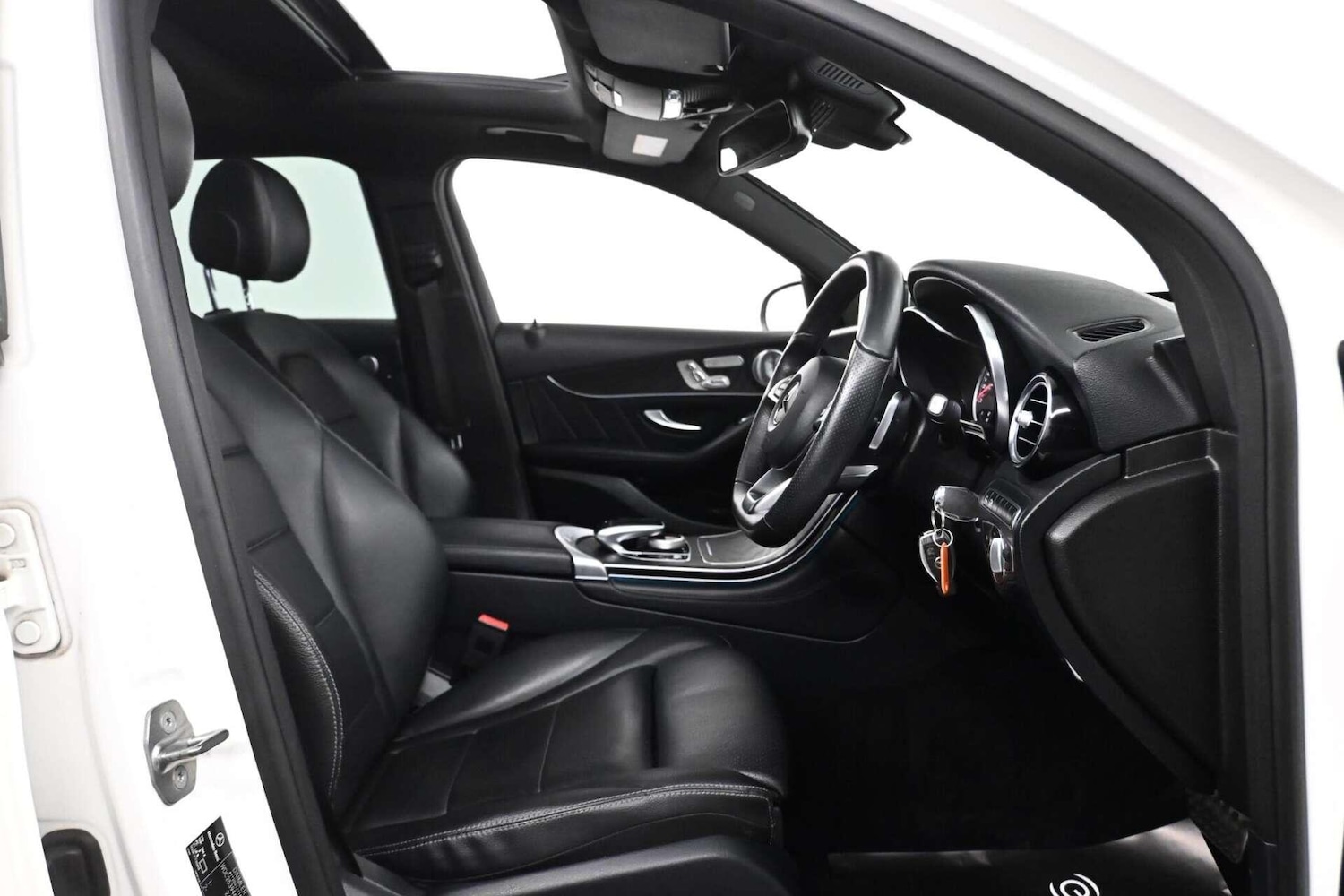 Used Mercedes-Benz GLC 2019 for sale - 77774468: Photo 14