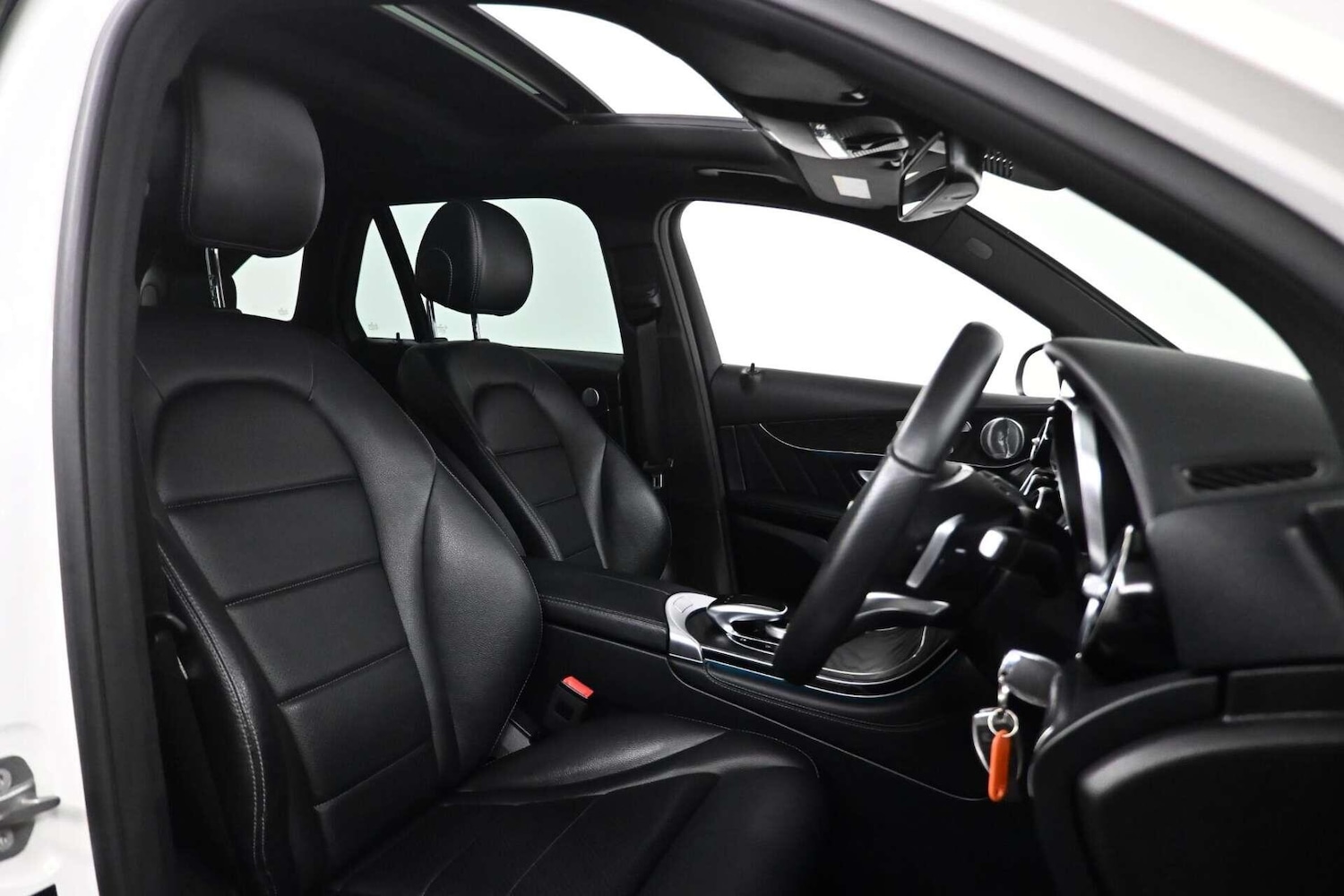 Used Mercedes-Benz GLC 2019 for sale - 77774468: Photo 20