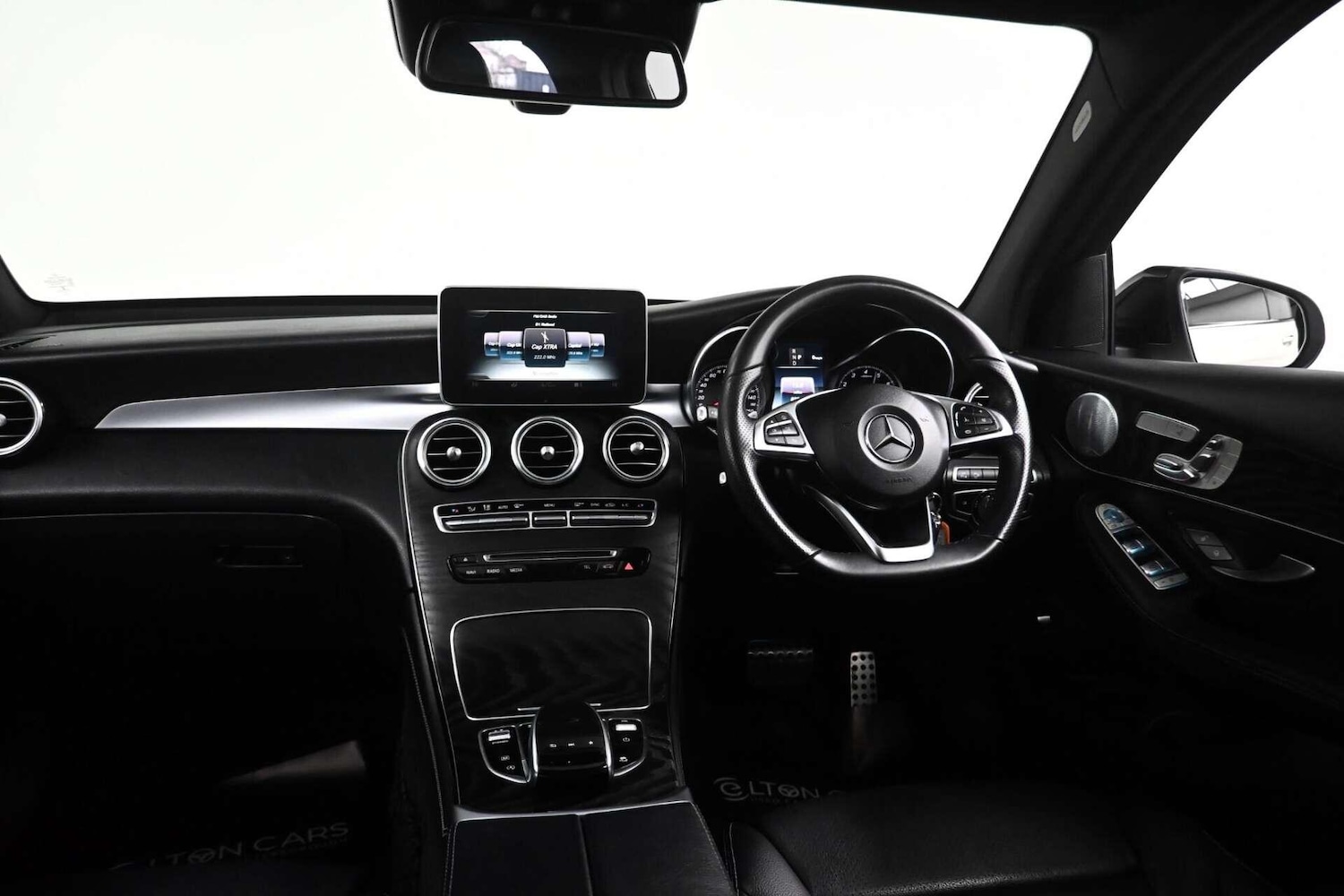 Used Mercedes-Benz GLC 2019 for sale - 77774468: Photo 27