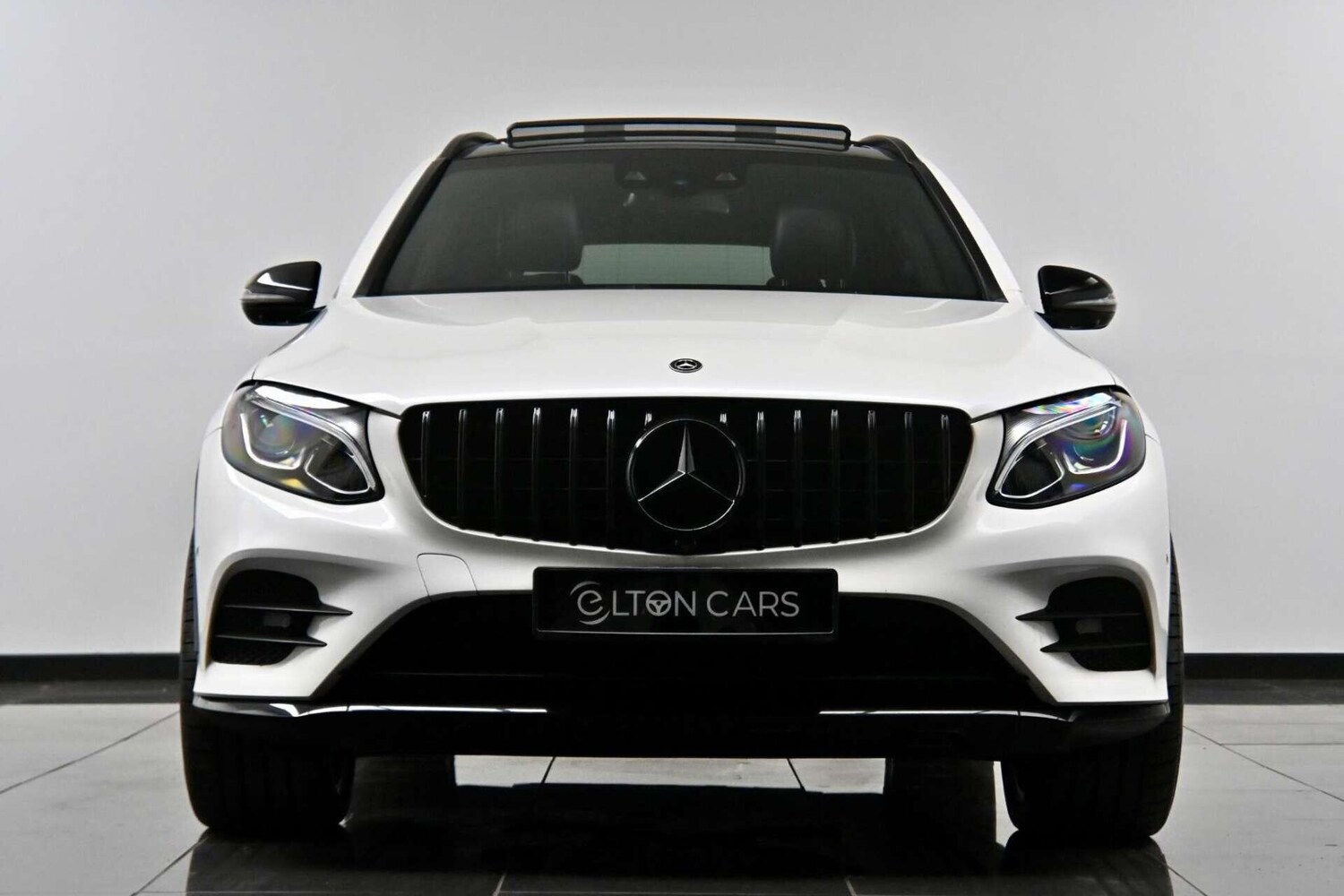 Used Mercedes-Benz GLC 2019 for sale - 77774468: Photo 3