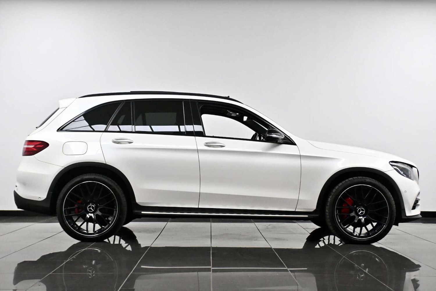 Used Mercedes-Benz GLC 2019 for sale - 77774468: Photo 4
