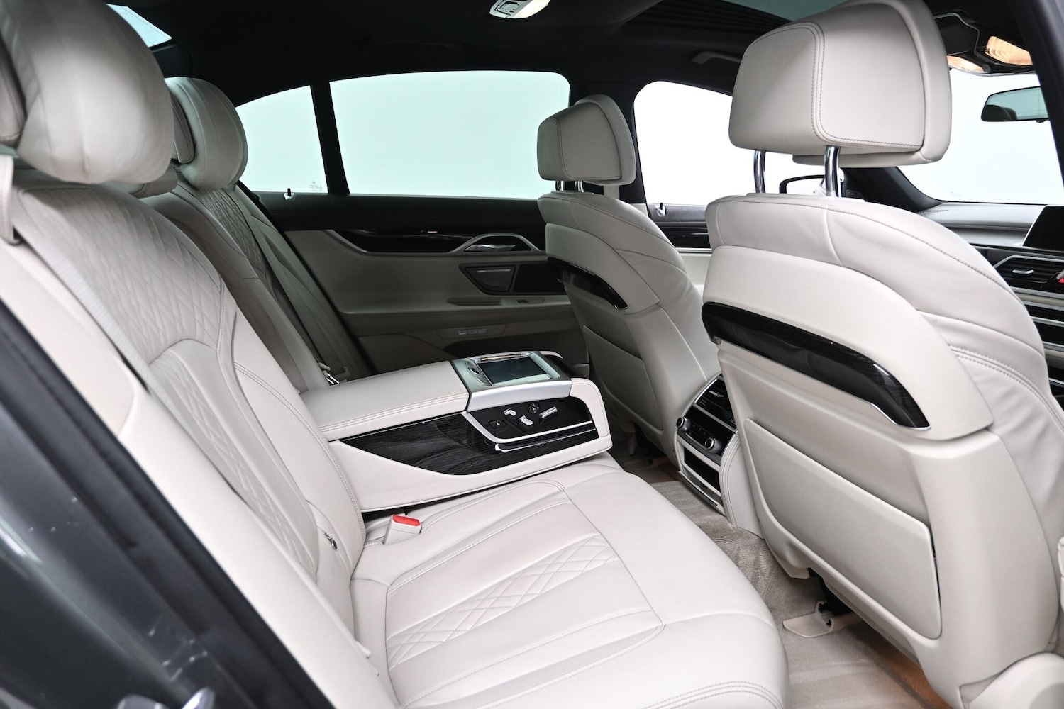 Used BMW 7 Series 2018 for sale - 76689854: Photo 15