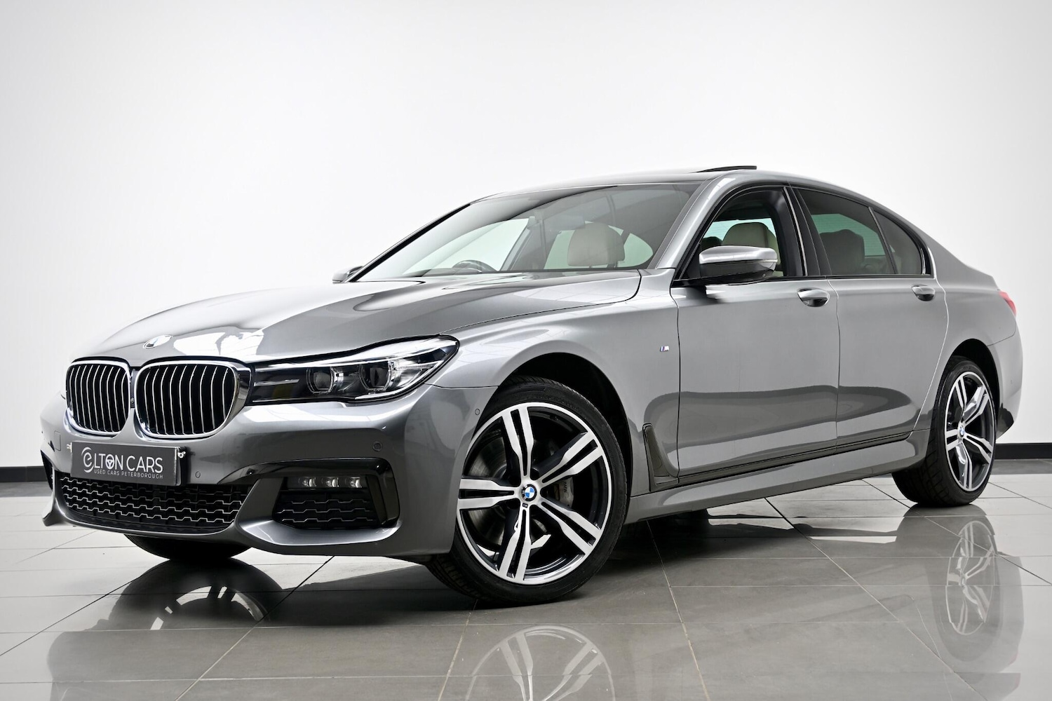 Used BMW 7 Series 2018 for sale - 76689854: Photo 2
