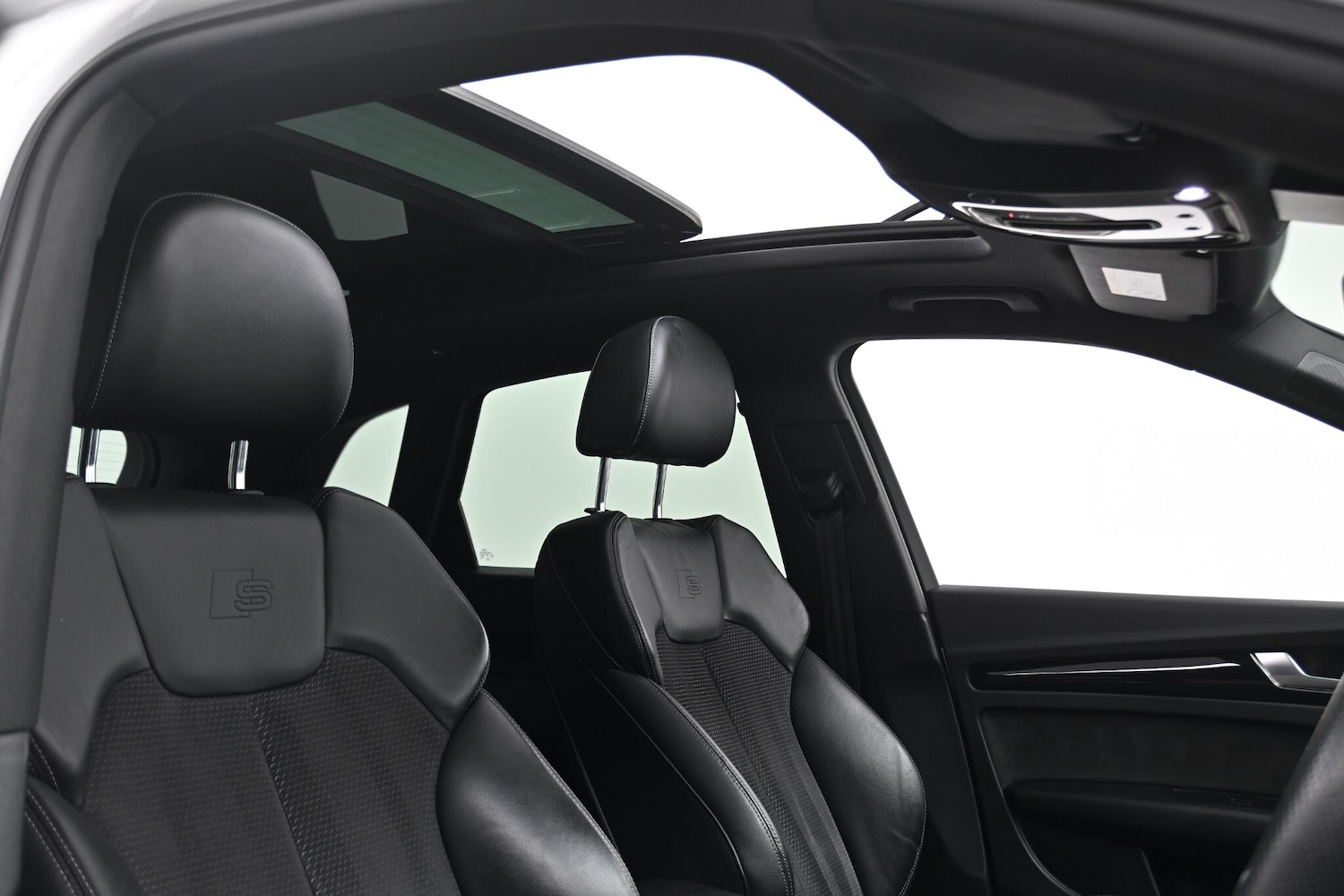 Used Audi Q5 2019 for sale - 76976402: Photo 8