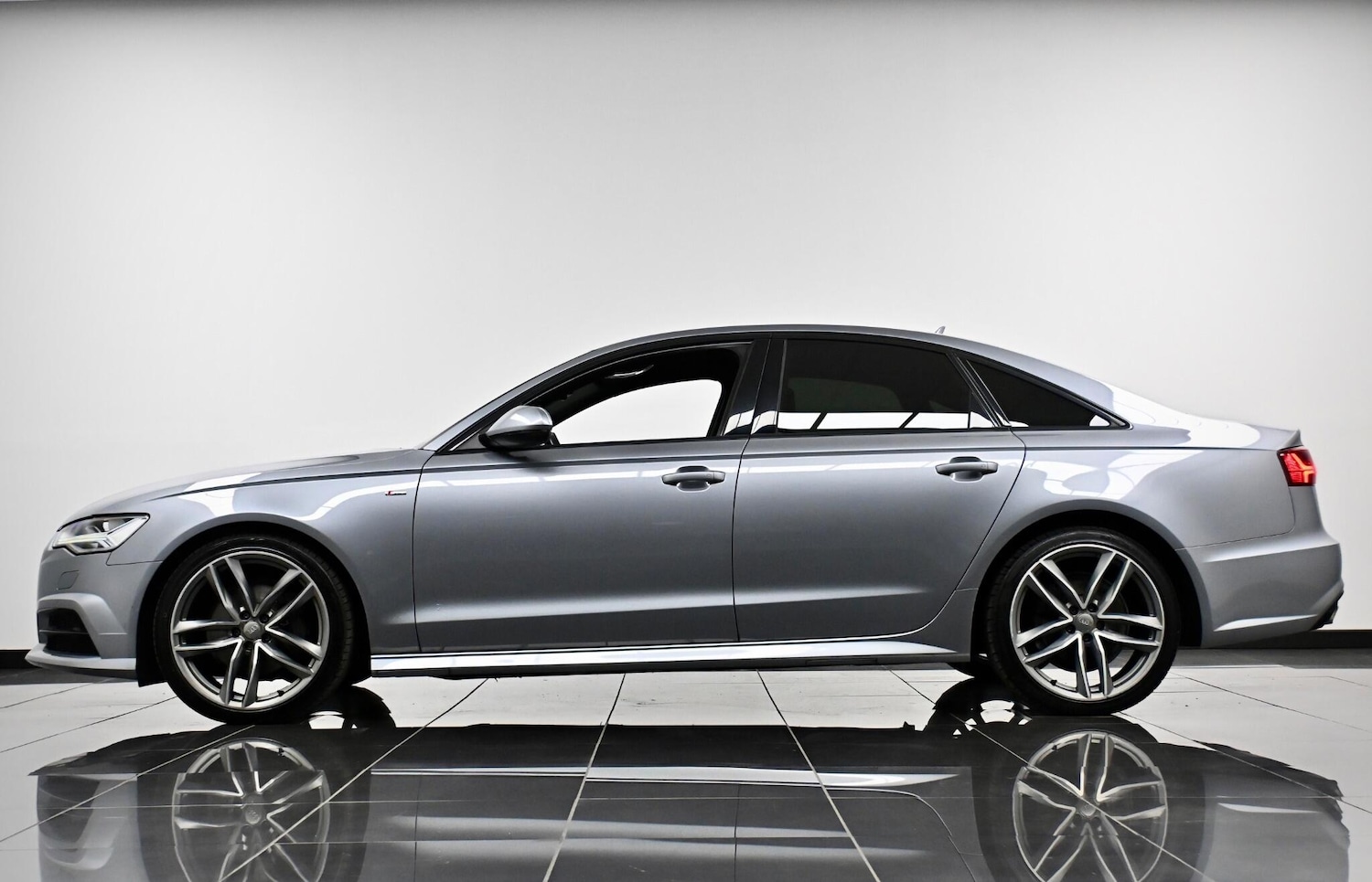 Used Audi A6 2017 for sale - 77993260: Photo 5