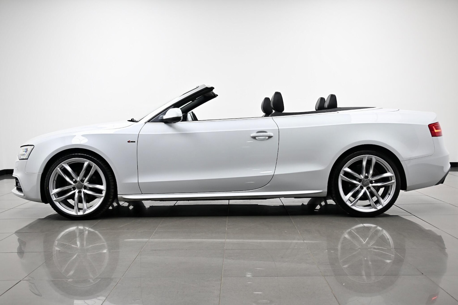 Used Audi A5 2015 for sale - 76657032: Photo 5