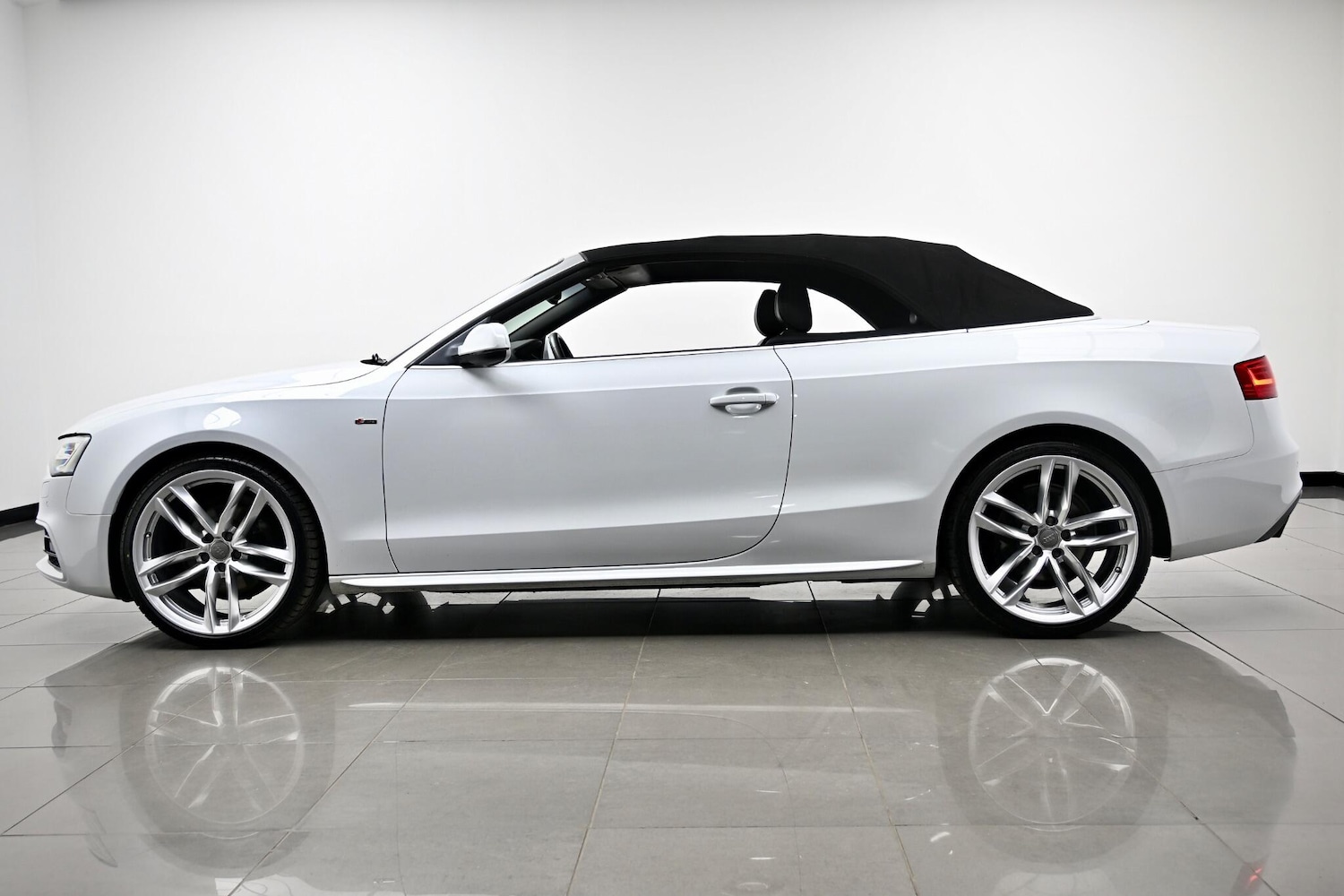 Used Audi A5 2015 for sale - 76657032: Photo 9