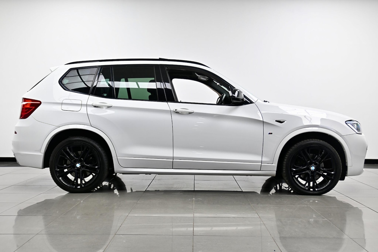 Used BMW X3 2017 for sale - 76865246: Photo 4