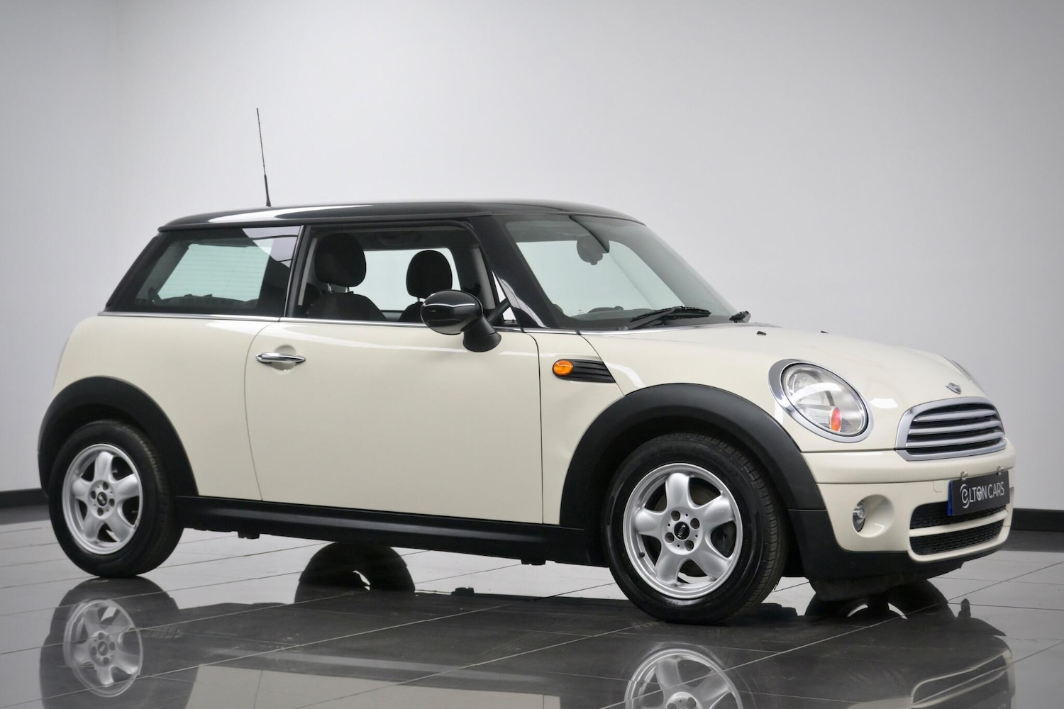 Used MINI Hatch 2010 for sale - 77783786: Photo 8
