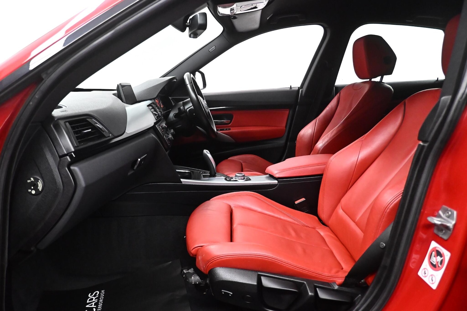 Used BMW 3 Series 2016 for sale - 77109346: Photo 12