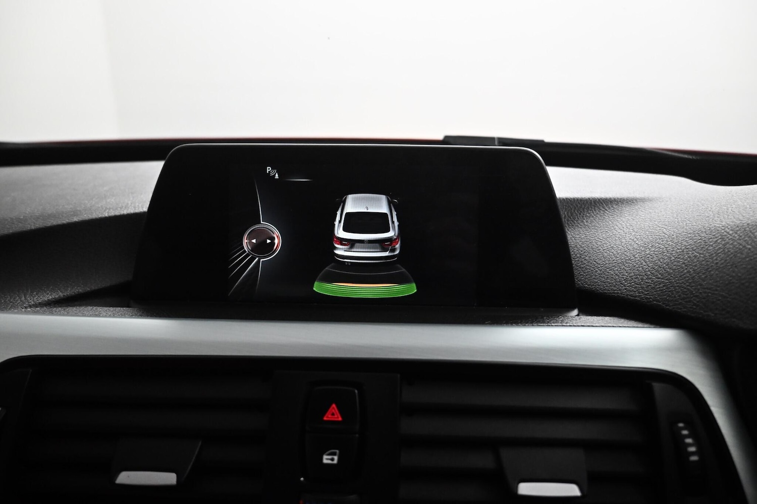 Used BMW 3 Series 2016 for sale - 77109346: Photo 24