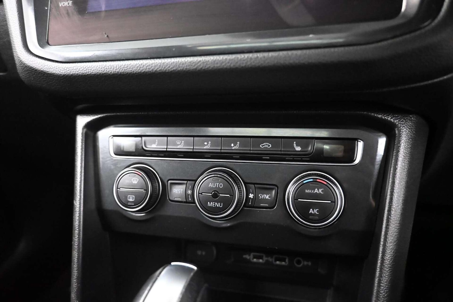 Used Volkswagen Tiguan 2020 for sale - 77774469: Photo 22