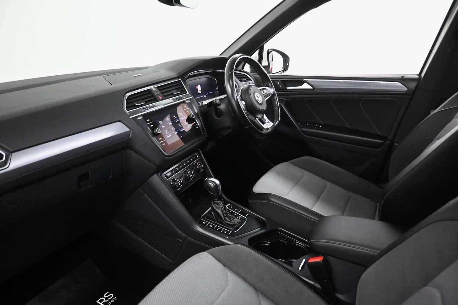 Used Volkswagen Tiguan 2020 for sale - 77774469: Photo 25