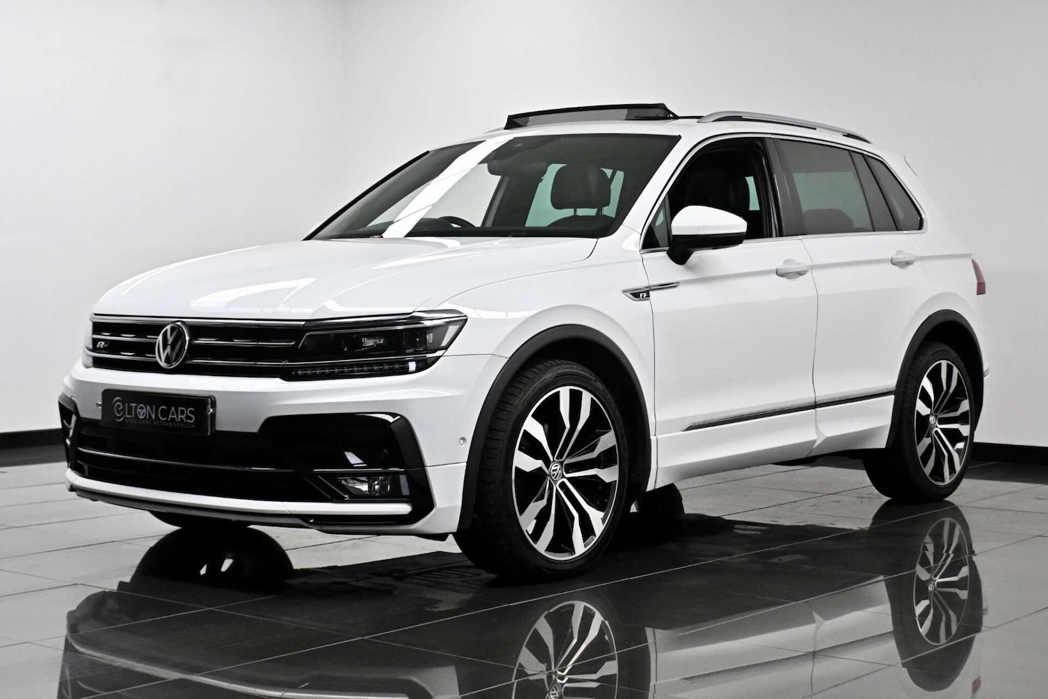 Used Volkswagen Tiguan 2020 for sale - 77774469: Photo 6