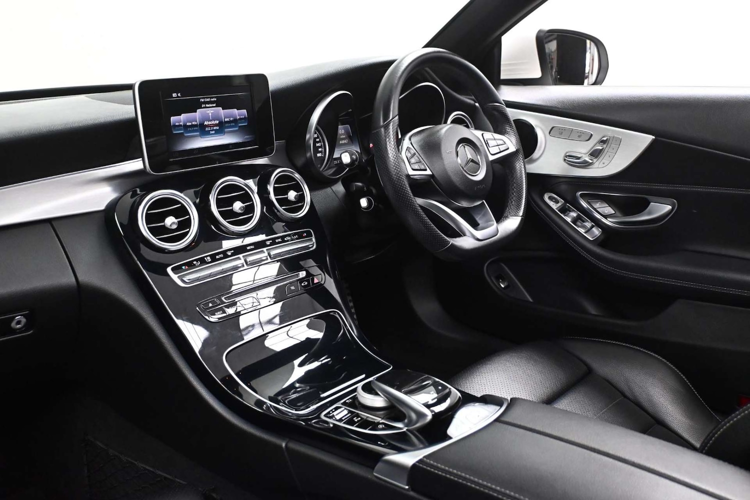 Used Mercedes-Benz C Class 2017 for sale - 77729097: Photo 24