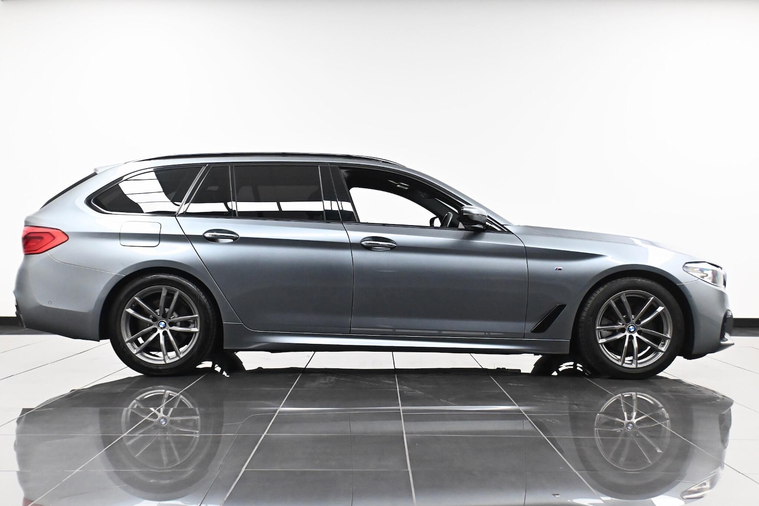 Used BMW 5 Series for sale - 77081957: Photo 4