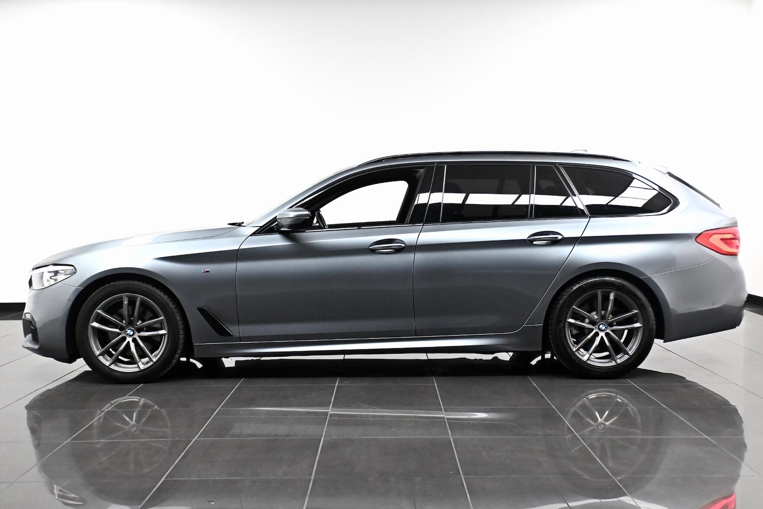 Used BMW 5 Series for sale - 77081957: Photo 5