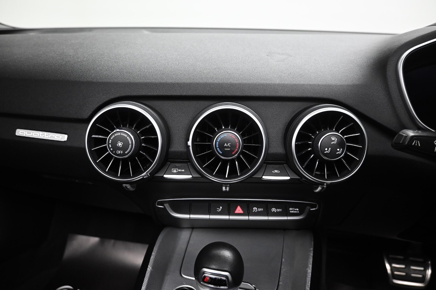 Used Audi TT 2015 for sale - 76562356: Photo 26