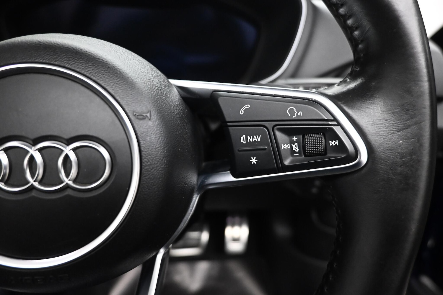 Used Audi TT 2015 for sale - 76562356: Photo 28