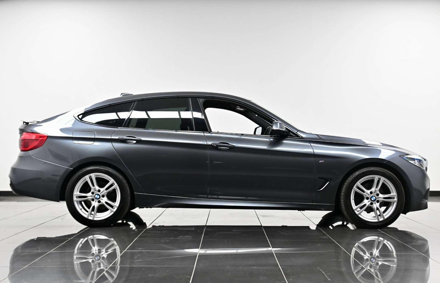 Used BMW 3 Series 2018 for sale - 77774463: Photo 4