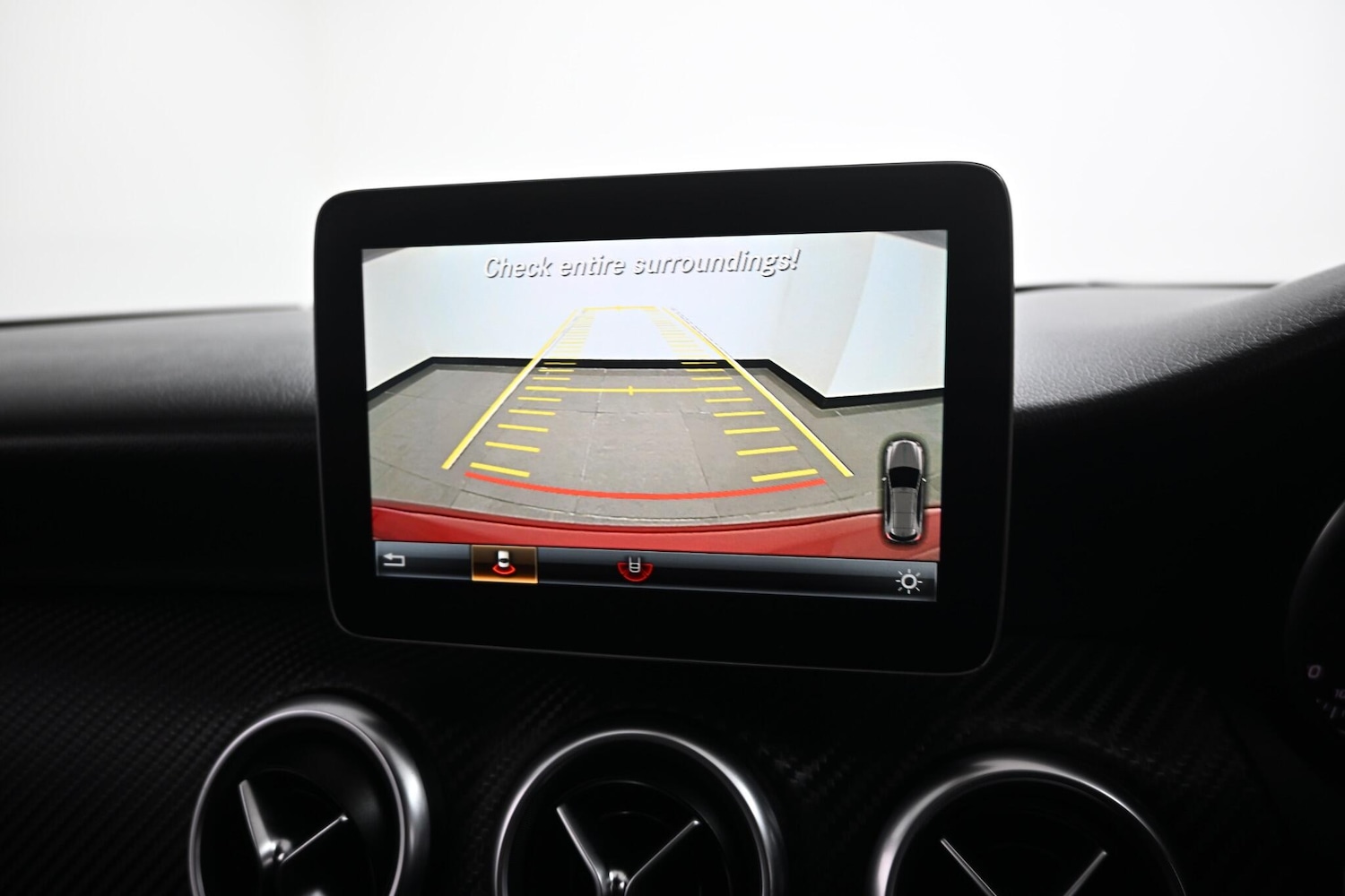 Used Mercedes-Benz A-Class 2017 for sale - 76714372: Photo 11