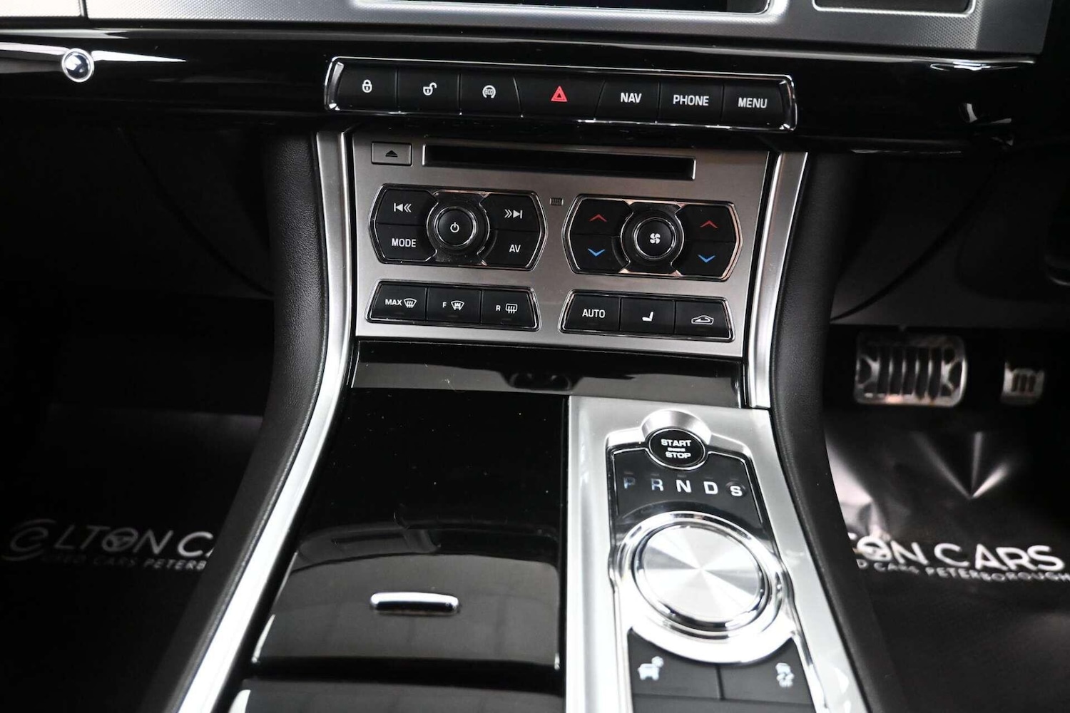 Used Jaguar XF 2015 for sale - 77774467: Photo 23