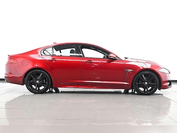 Used Jaguar XF 2015 for sale - 77774467: Photo