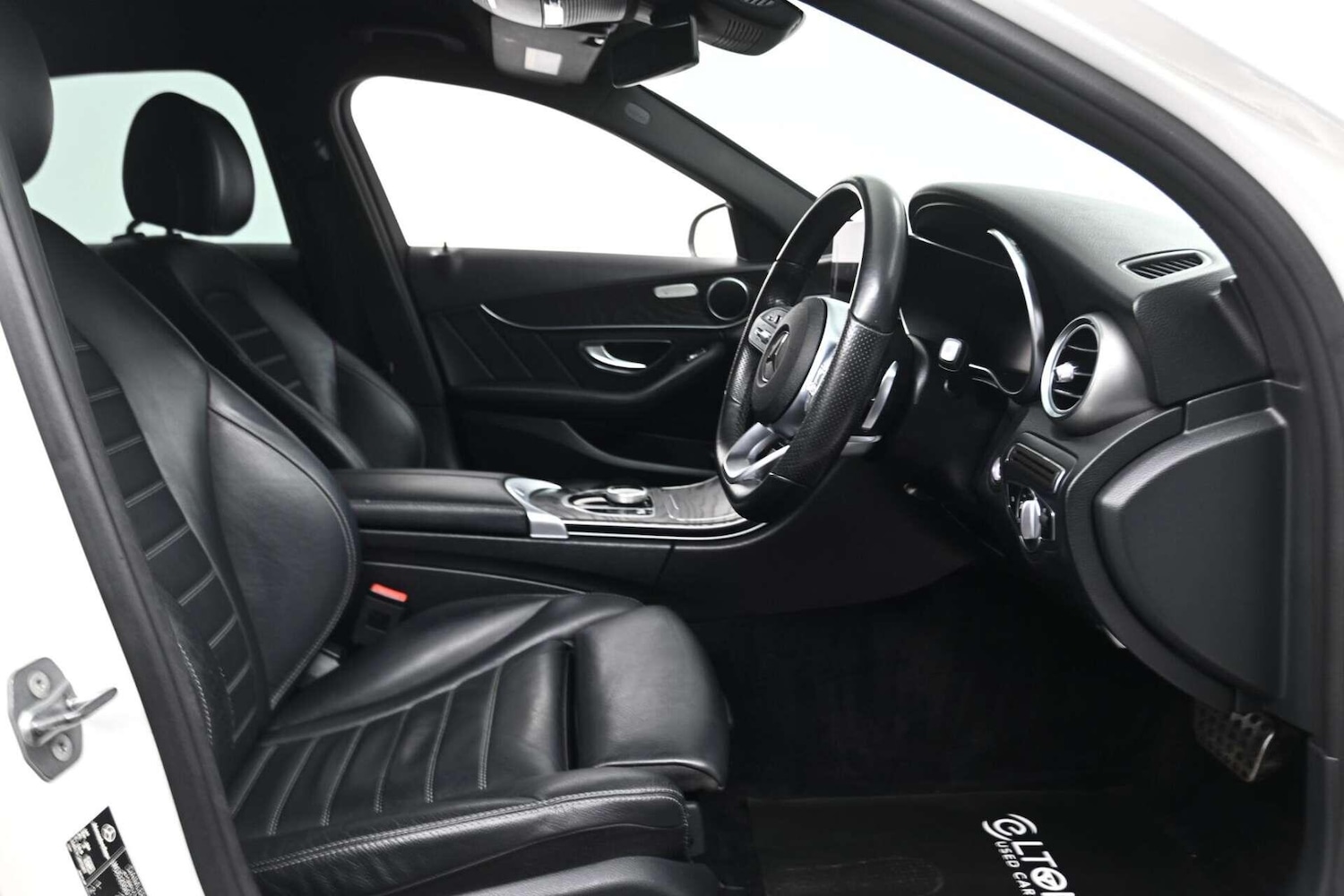 Used Mercedes-Benz C Class 2019 for sale - 77774470: Photo 14