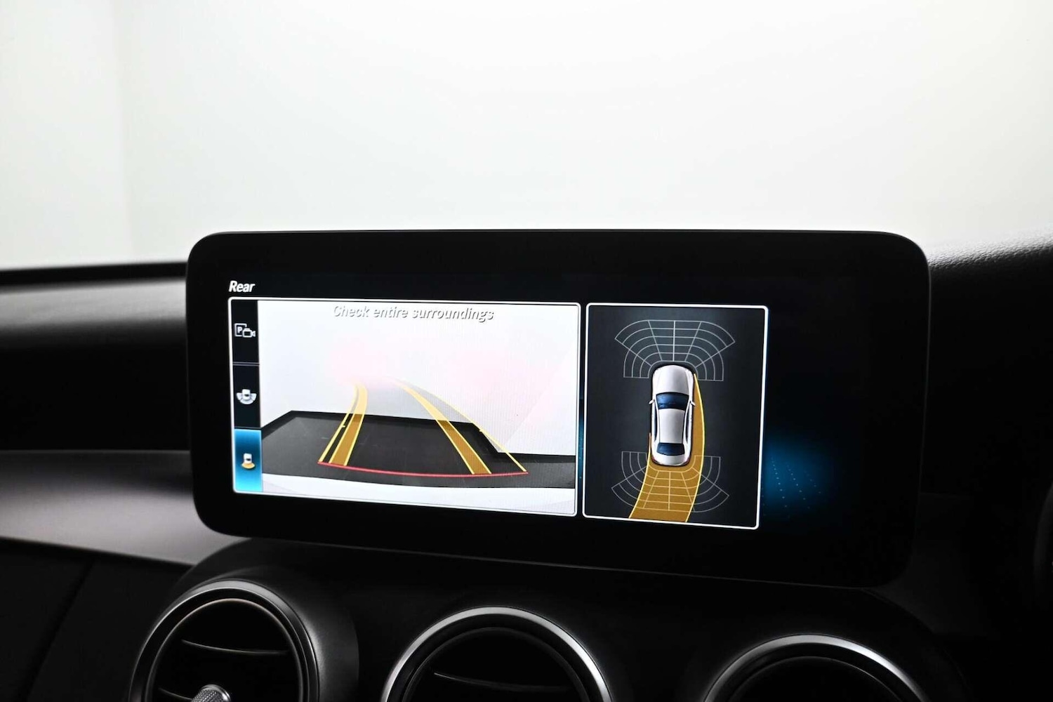 Used Mercedes-Benz C Class 2019 for sale - 77774470: Photo 17