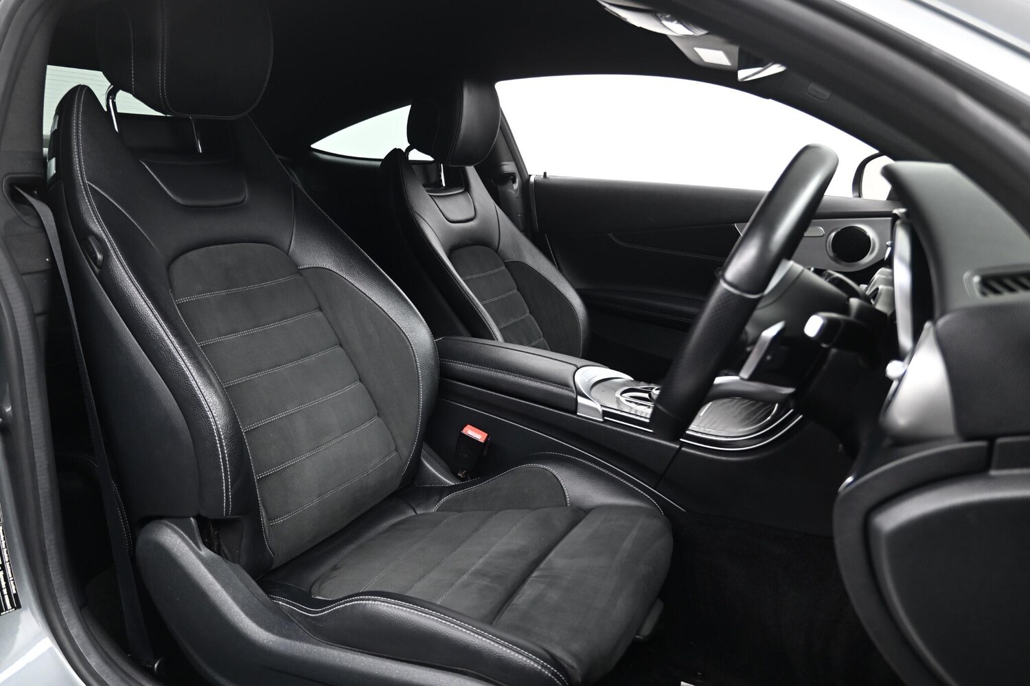 Used Mercedes-Benz C Class 2019 for sale - 77550495: Photo 15