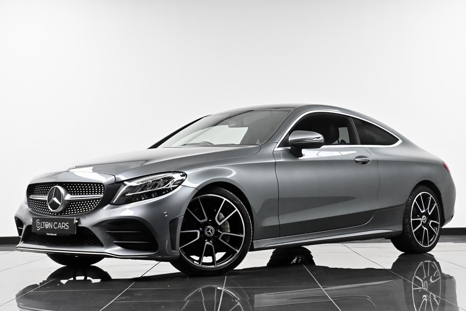 Used Mercedes-Benz C Class 2019 for sale - 77550495: Photo 2