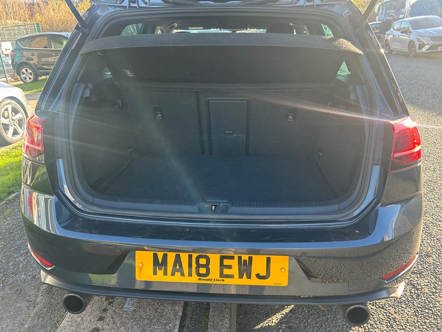 Used Volkswagen Golf 2018 for sale - 76645802: Photo 38