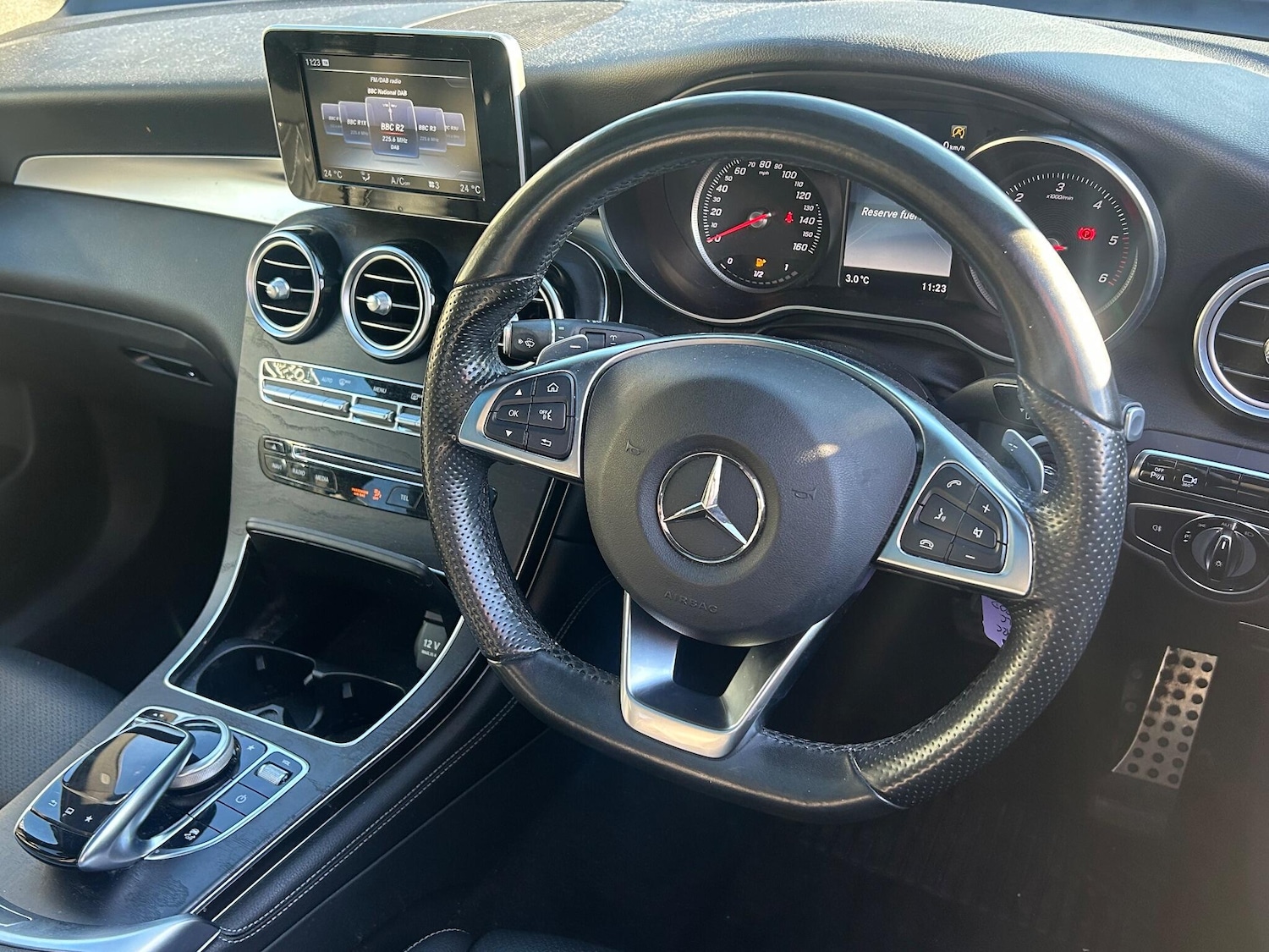 Used Mercedes-Benz GLC 2016 for sale - 76992236: Photo 20