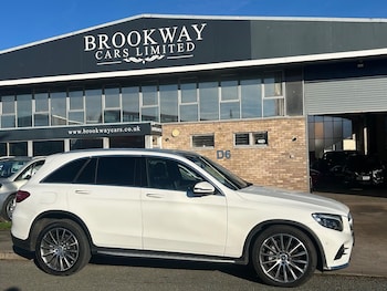 Used Mercedes-Benz GLC 2016 for sale - 76992236: Photo