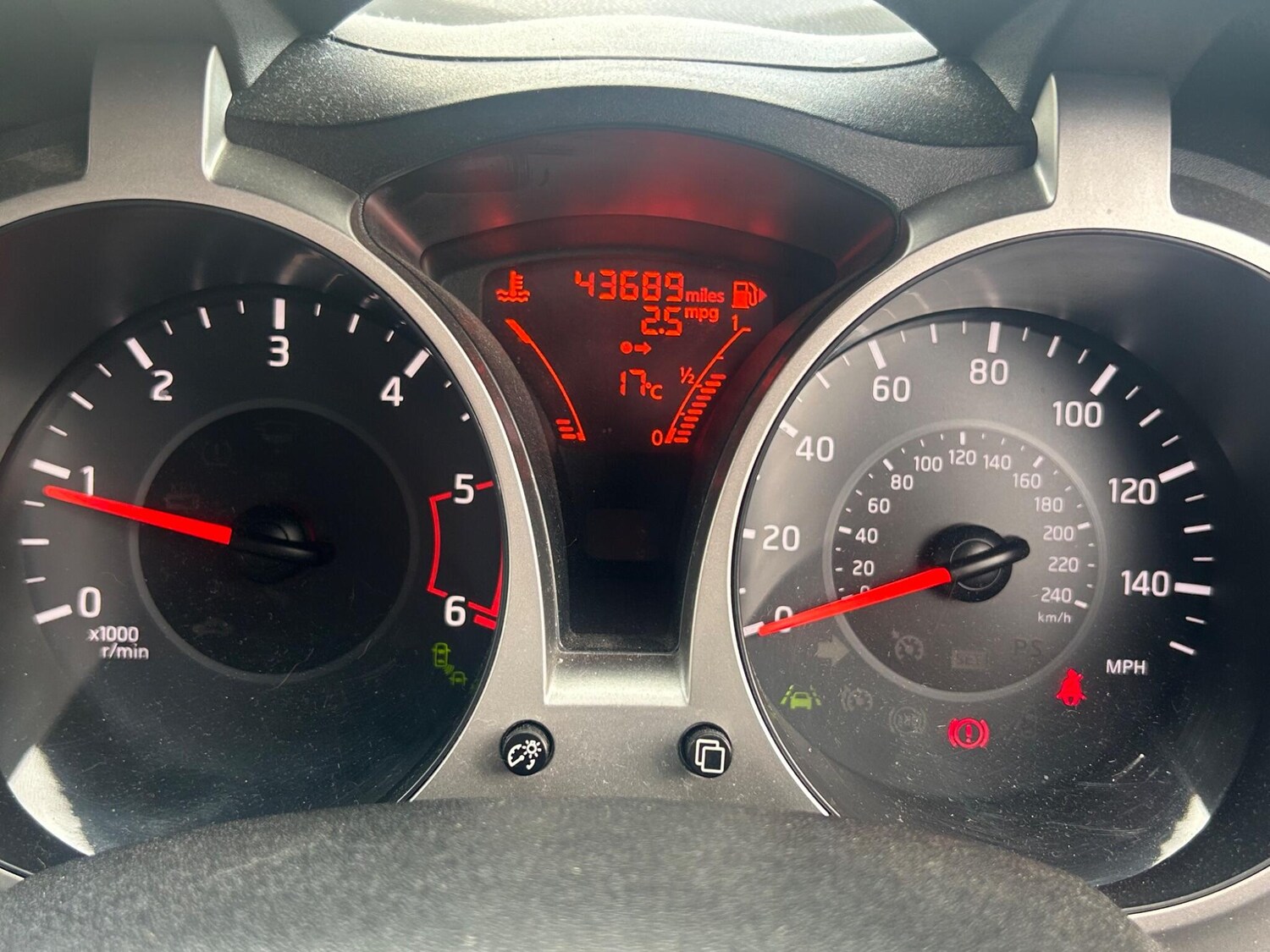 Used Nissan Juke 2018 for sale - 75940228: Photo 16